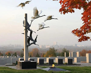 День белых журавлей — день памяти и мира